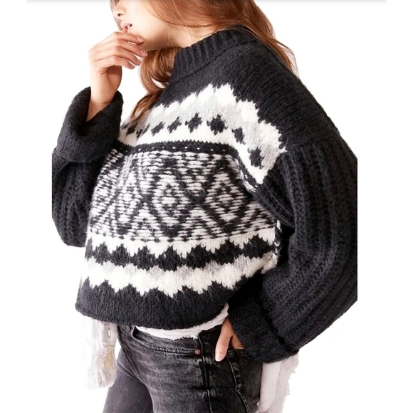 NEW Free People |‎ Crop Cable Knit, Onyx, L - Picture 6 of 8